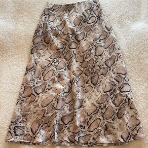 Slip skirt